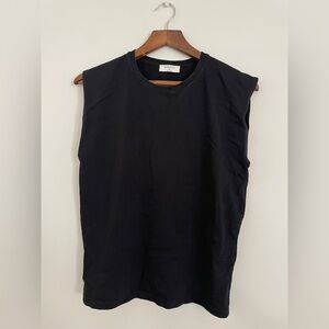 Babaton shoulder tank T shirt